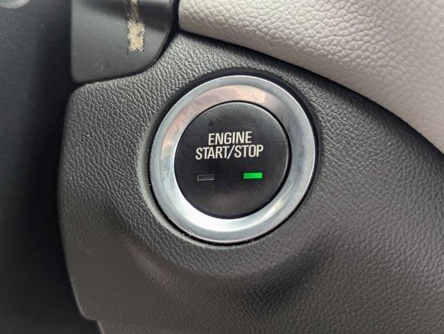 used 2021 Chevrolet Equinox car, priced at $16,588