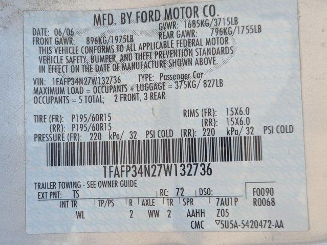 used 2007 Ford Focus car, priced at $2,988
