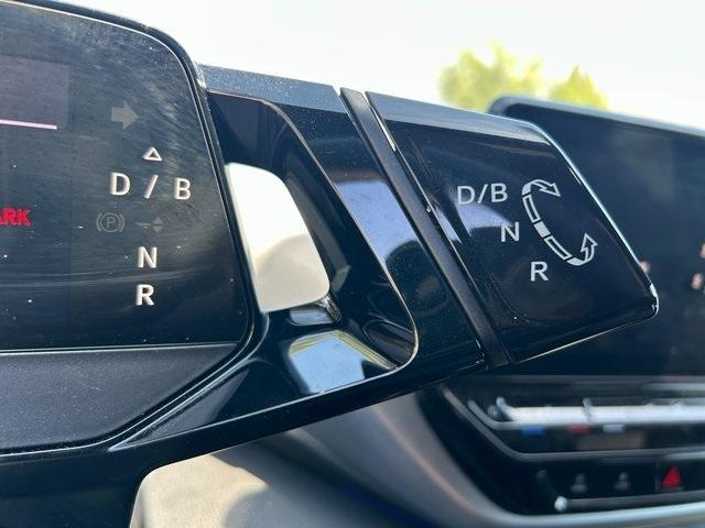 used 2021 Volkswagen ID.4 car, priced at $21,995