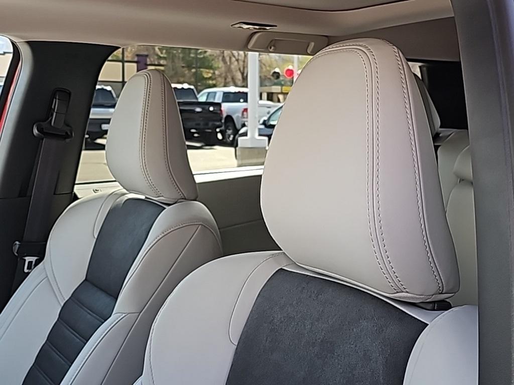 new 2025 Mitsubishi Outlander car, priced at $35,380