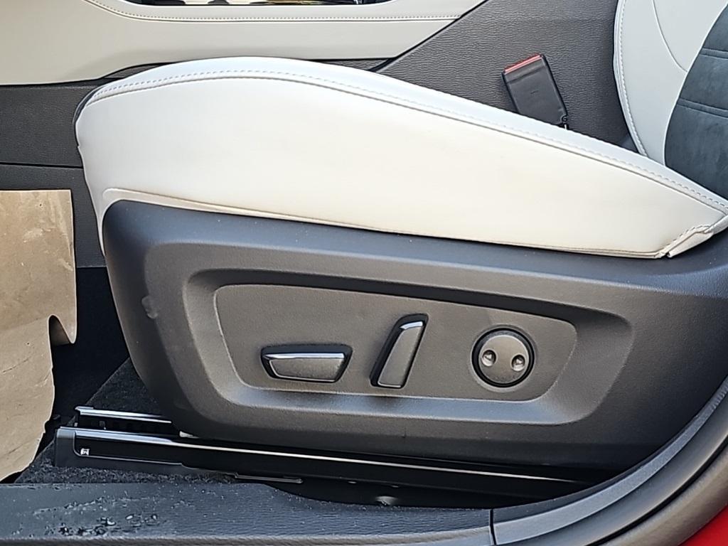 new 2025 Mitsubishi Outlander car, priced at $35,380