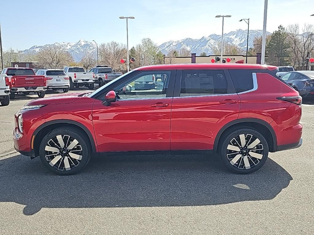 new 2025 Mitsubishi Outlander car, priced at $35,380