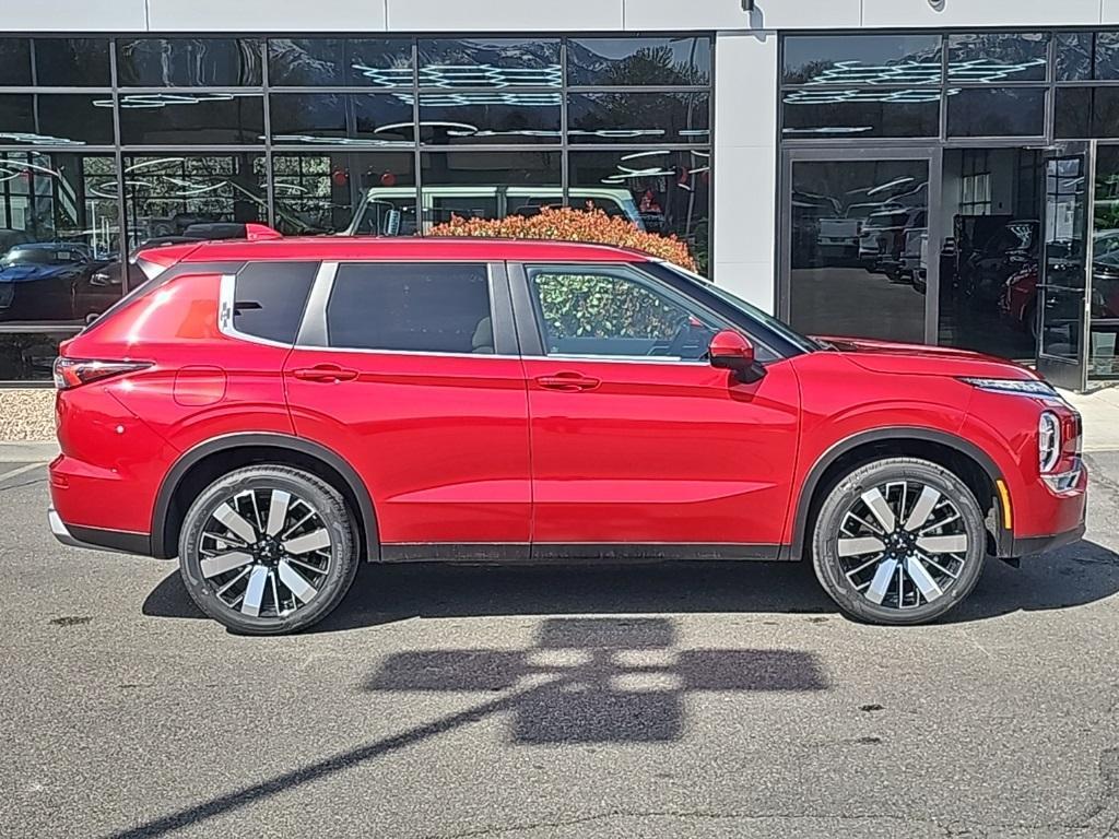 new 2025 Mitsubishi Outlander car, priced at $35,380