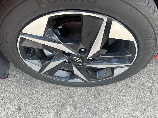 used 2021 Hyundai Elantra car, priced at $19,246