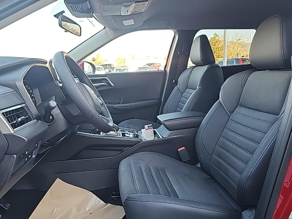 new 2025 Mitsubishi Outlander PHEV car, priced at $43,822