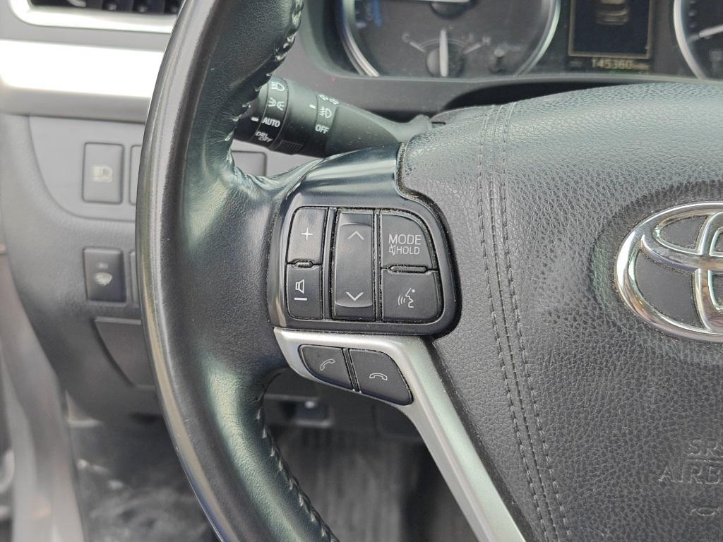 used 2018 Toyota Highlander Hybrid car, priced at $22,950