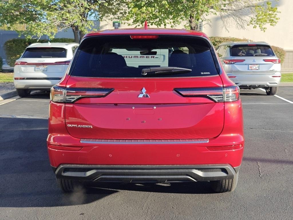 new 2025 Mitsubishi Outlander car, priced at $30,995