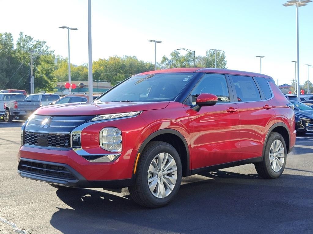 new 2025 Mitsubishi Outlander car, priced at $30,995