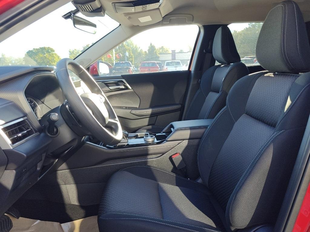 new 2025 Mitsubishi Outlander car, priced at $30,995