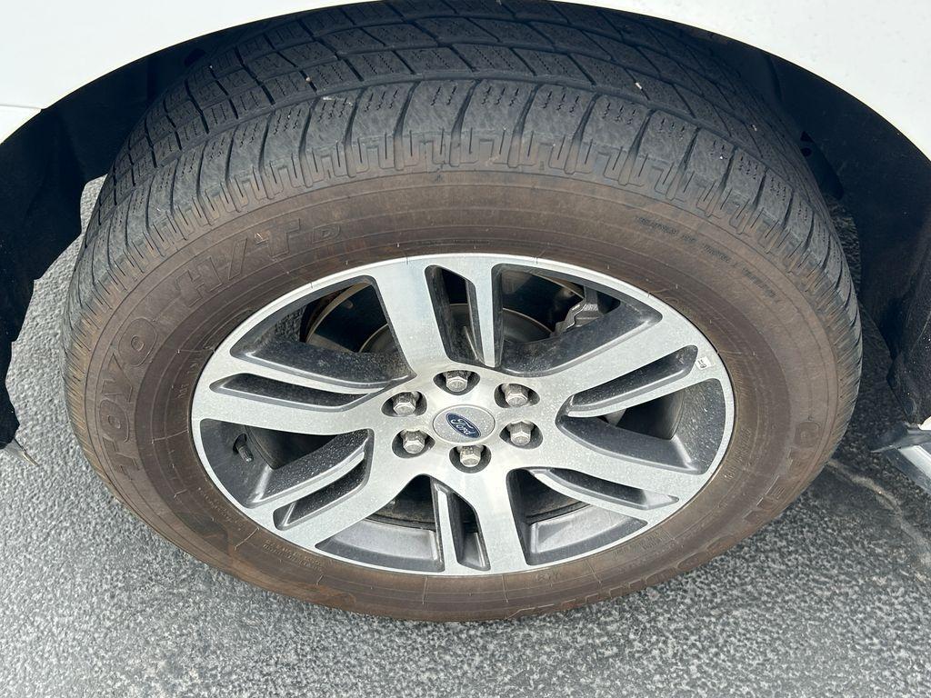 used 2022 Ford Expedition car, priced at $44,988