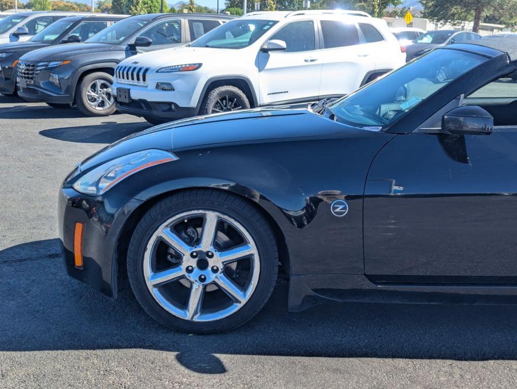 used 2004 Nissan 350Z car, priced at $12,688