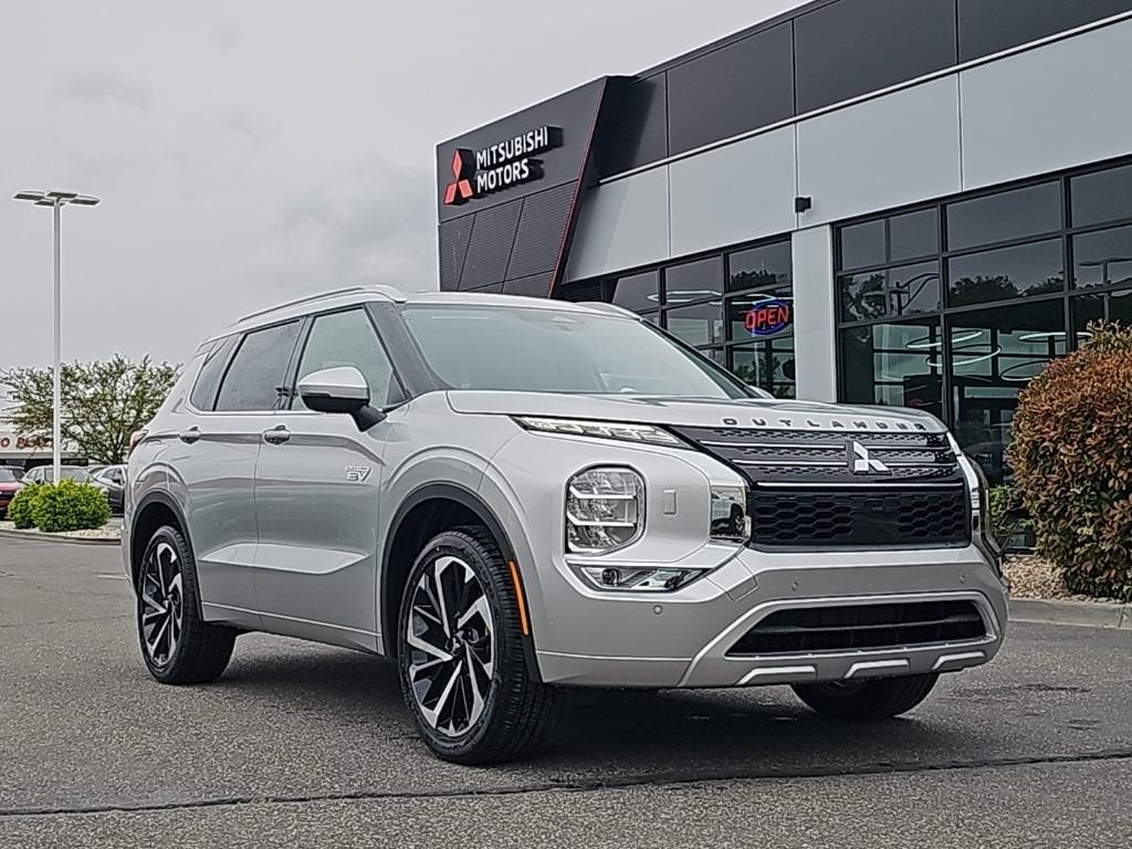 new 2025 Mitsubishi Outlander PHEV car, priced at $46,988