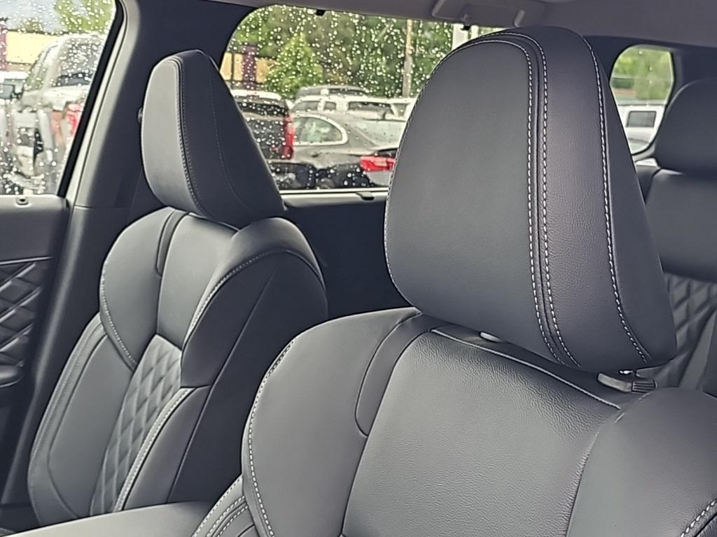 new 2025 Mitsubishi Outlander PHEV car, priced at $46,988