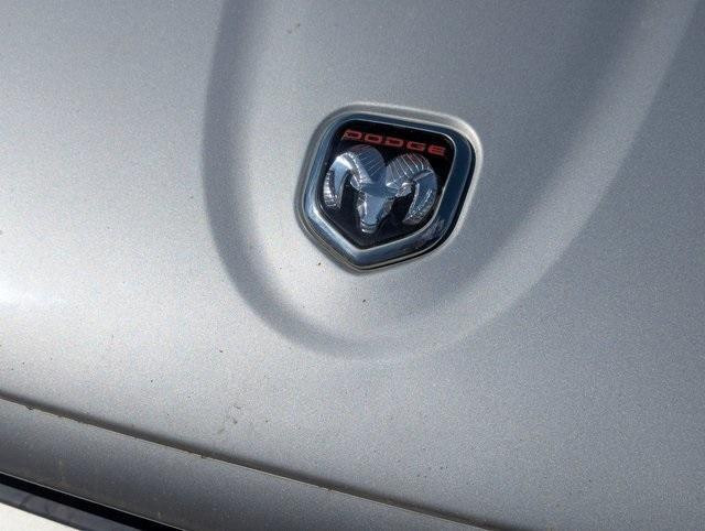 used 2002 Dodge Durango car, priced at $3,988