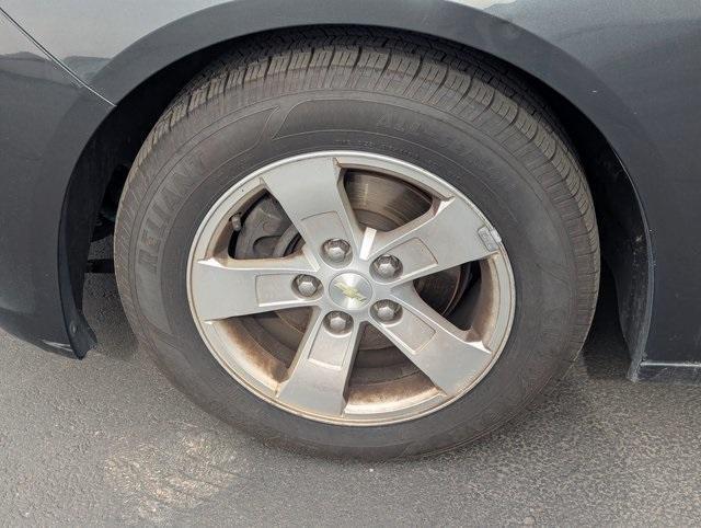 used 2015 Chevrolet Malibu car, priced at $3,988