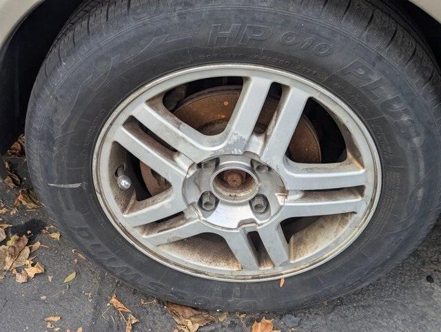 used 2000 Ford Focus car, priced at $1,988