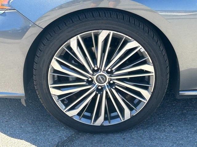 used 2023 Nissan Altima car, priced at $18,988