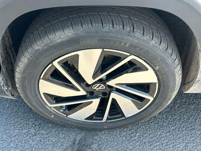 used 2024 Volkswagen Atlas car, priced at $34,995