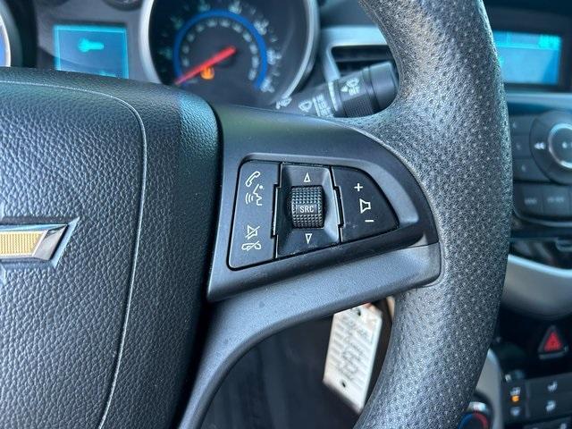 used 2016 Chevrolet Cruze Limited car, priced at $8,151