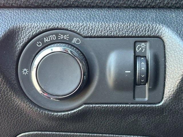 used 2016 Chevrolet Cruze Limited car, priced at $8,151