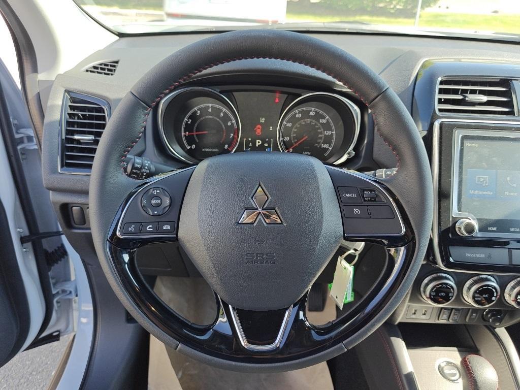 new 2025 Mitsubishi Outlander Sport car, priced at $27,288