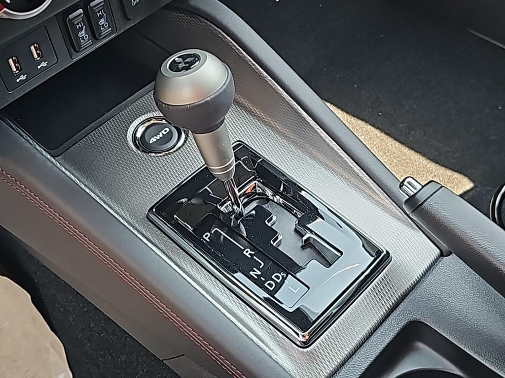 new 2025 Mitsubishi Outlander Sport car, priced at $26,388