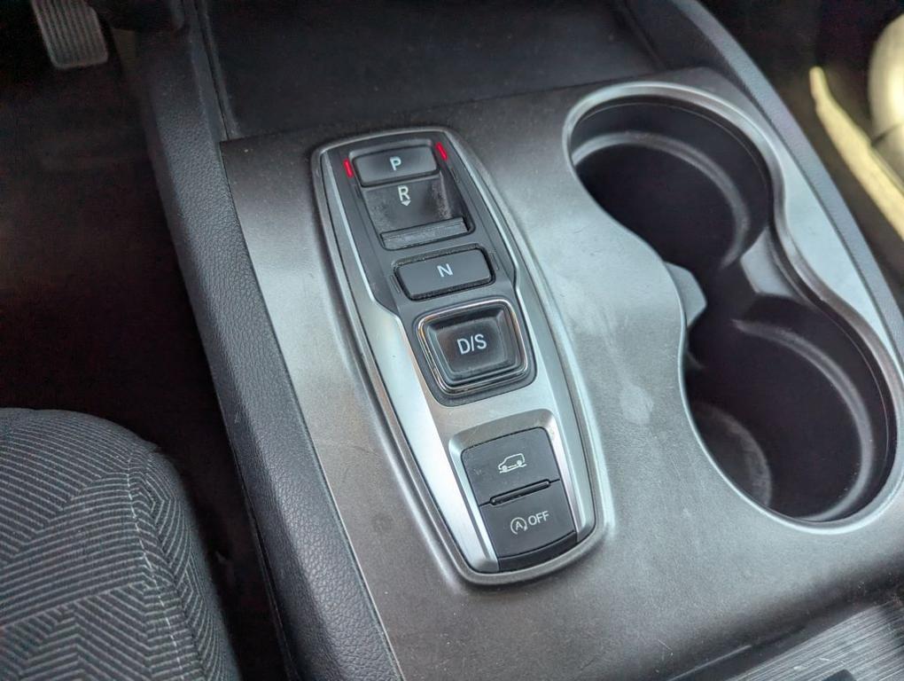 used 2022 Honda Pilot car, priced at $21,888