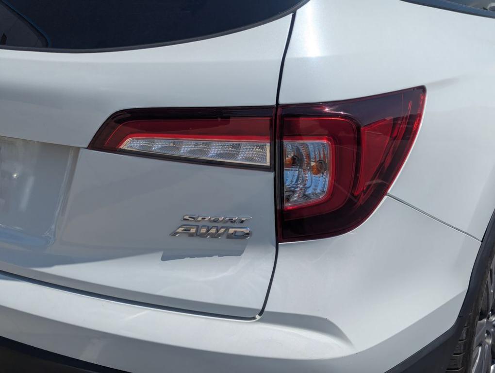 used 2022 Honda Pilot car, priced at $21,888