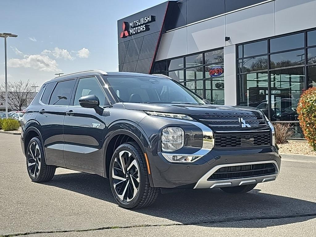 new 2025 Mitsubishi Outlander PHEV car, priced at $43,744