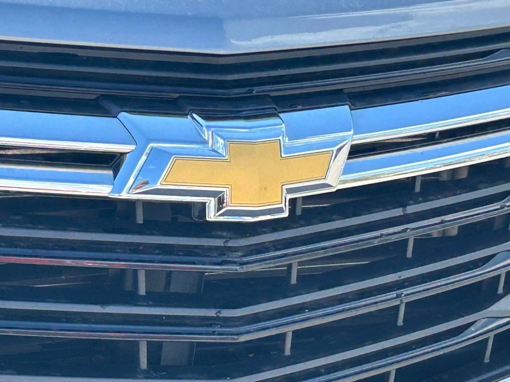 used 2023 Chevrolet Equinox car, priced at $20,995