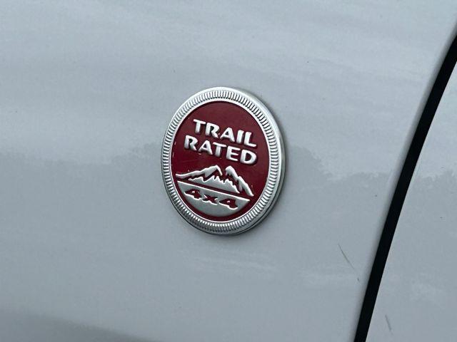 used 2020 Jeep Grand Cherokee car, priced at $26,495