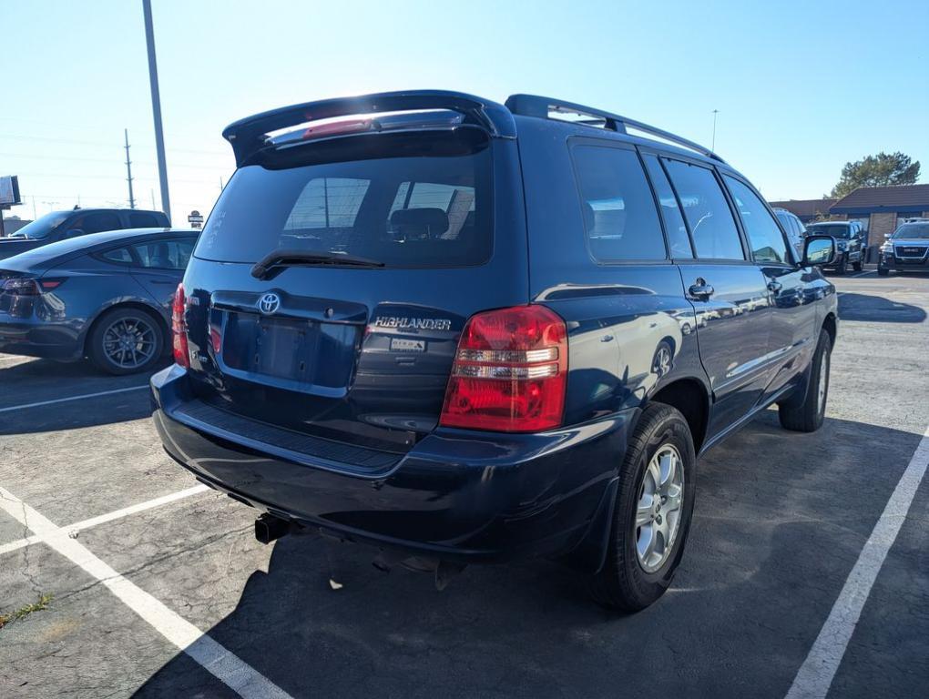 used 2001 Toyota Highlander car, priced at $3,988