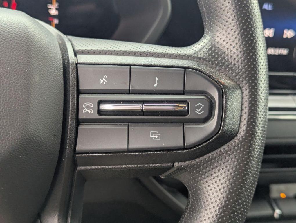 used 2023 Chevrolet Colorado car, priced at $30,388