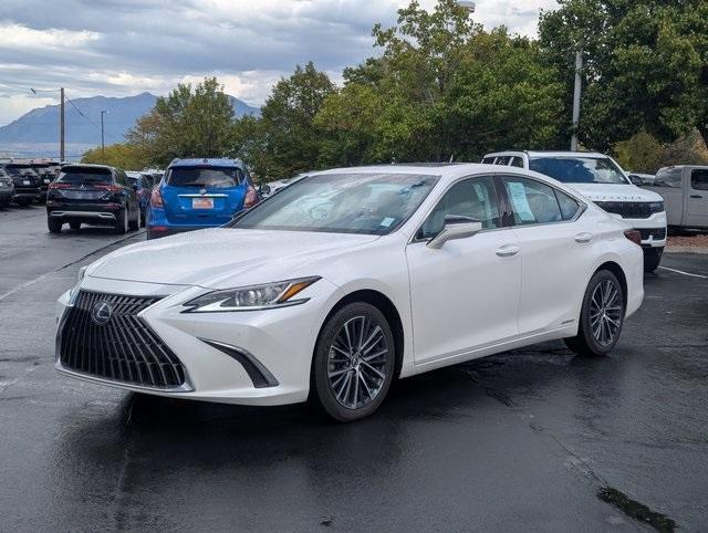 used 2022 Lexus ES 300h car, priced at $29,988