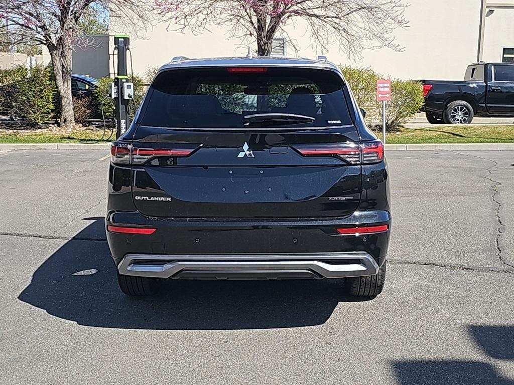 new 2025 Mitsubishi Outlander car, priced at $40,032