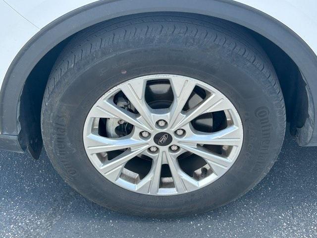 used 2023 Ford Escape car, priced at $21,166