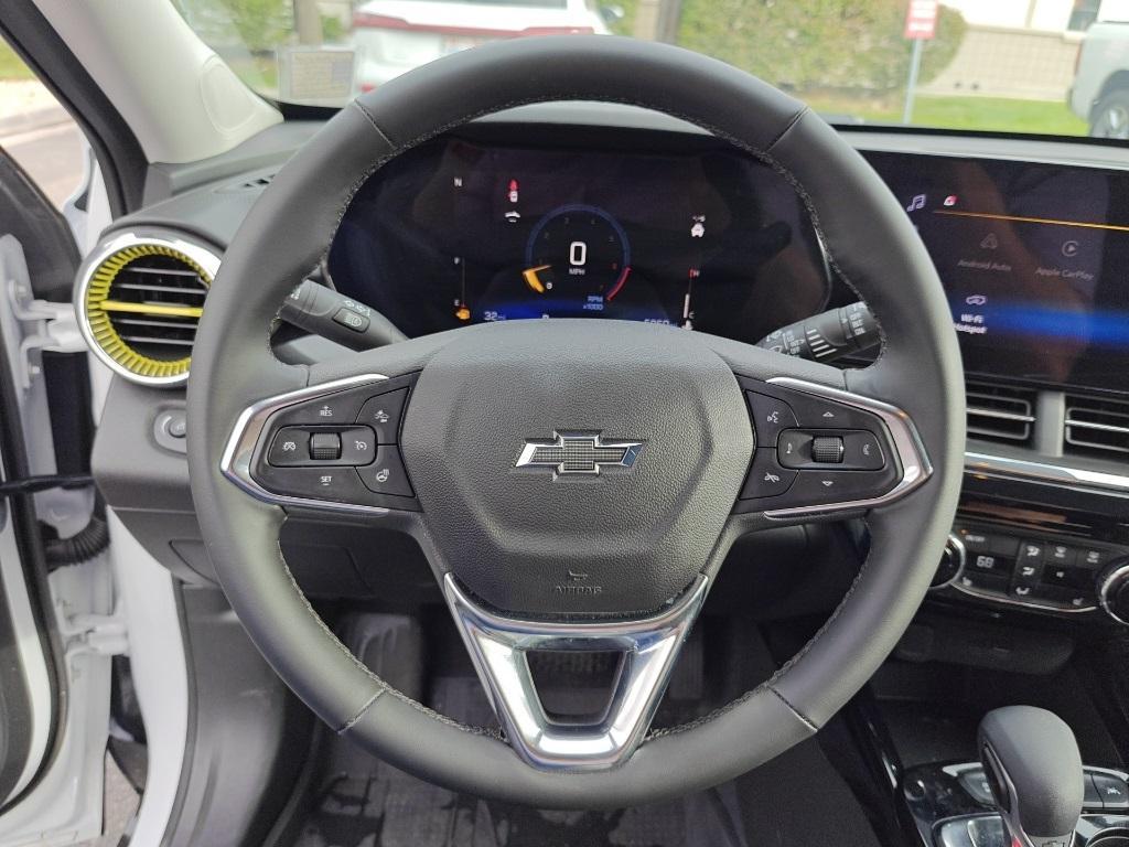 used 2025 Chevrolet Trax car, priced at $24,280