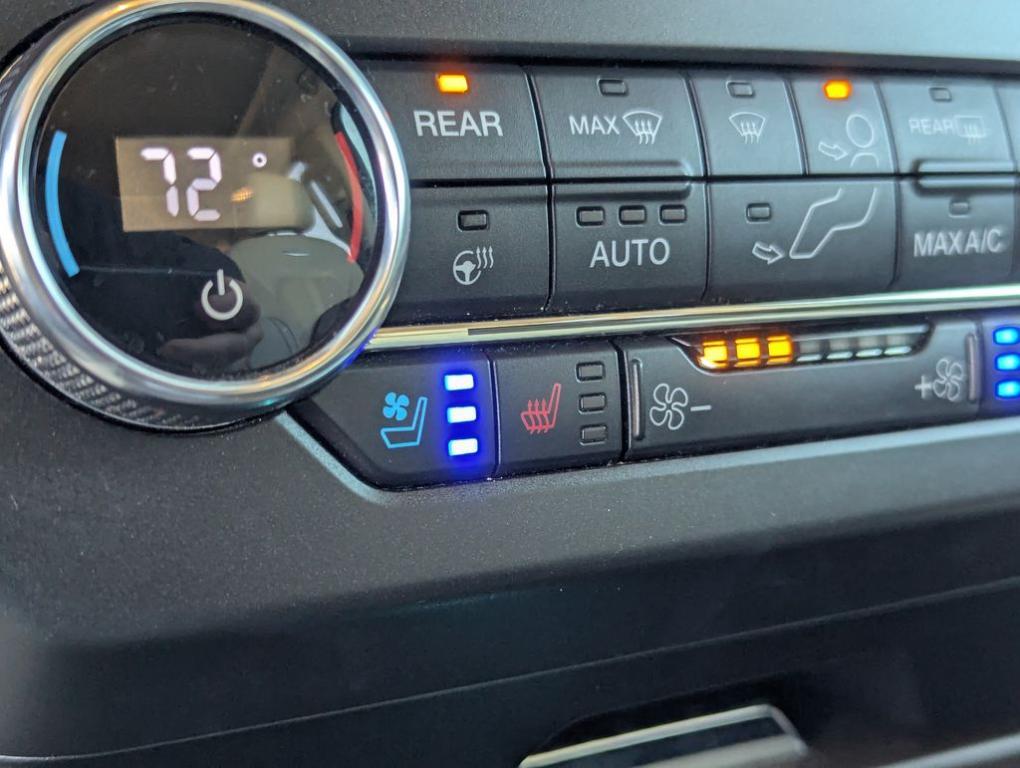 used 2019 Ford Expedition car, priced at $27,988