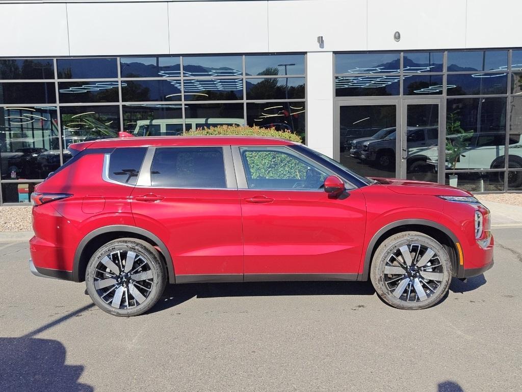 new 2025 Mitsubishi Outlander car, priced at $34,065