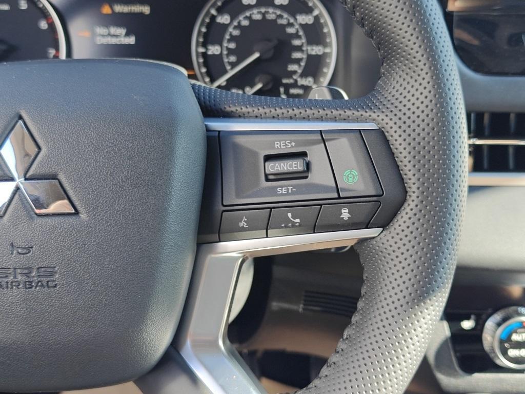 new 2025 Mitsubishi Outlander car, priced at $34,065