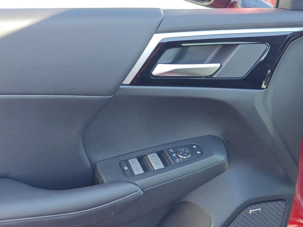 new 2025 Mitsubishi Outlander car, priced at $34,065