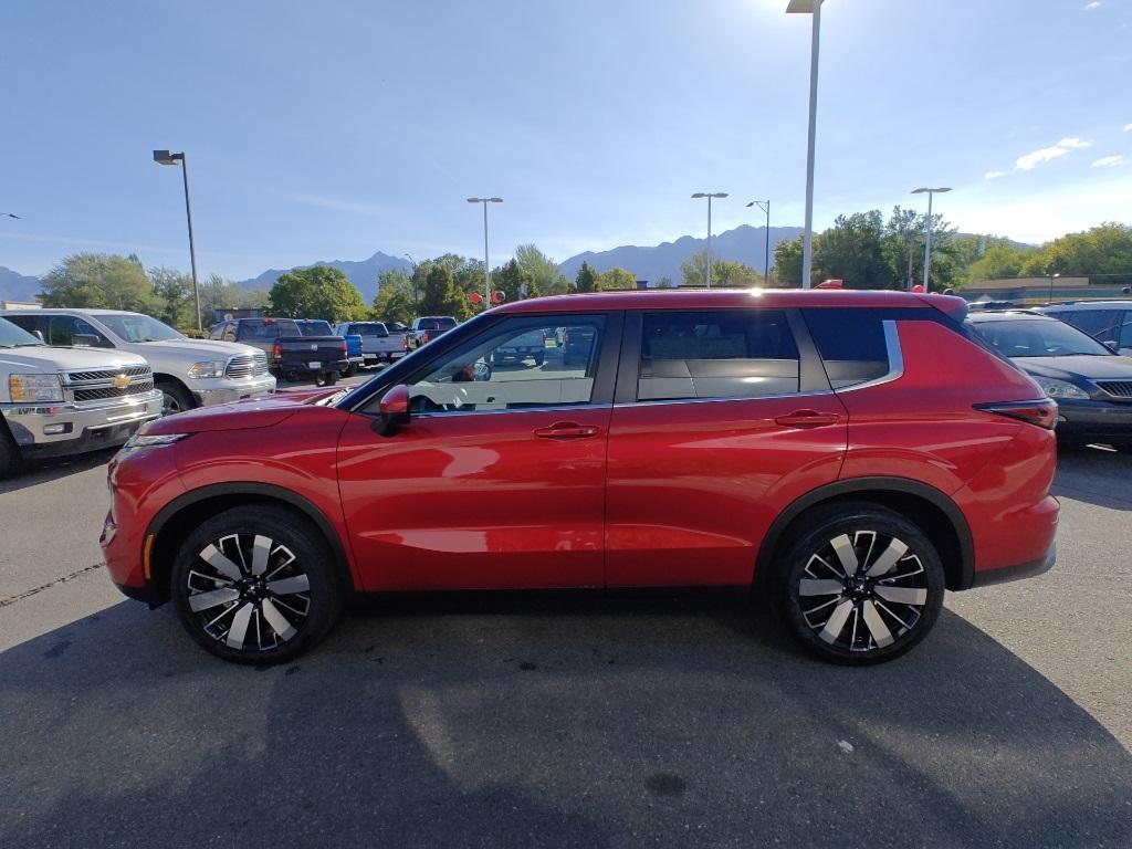new 2025 Mitsubishi Outlander car, priced at $34,065