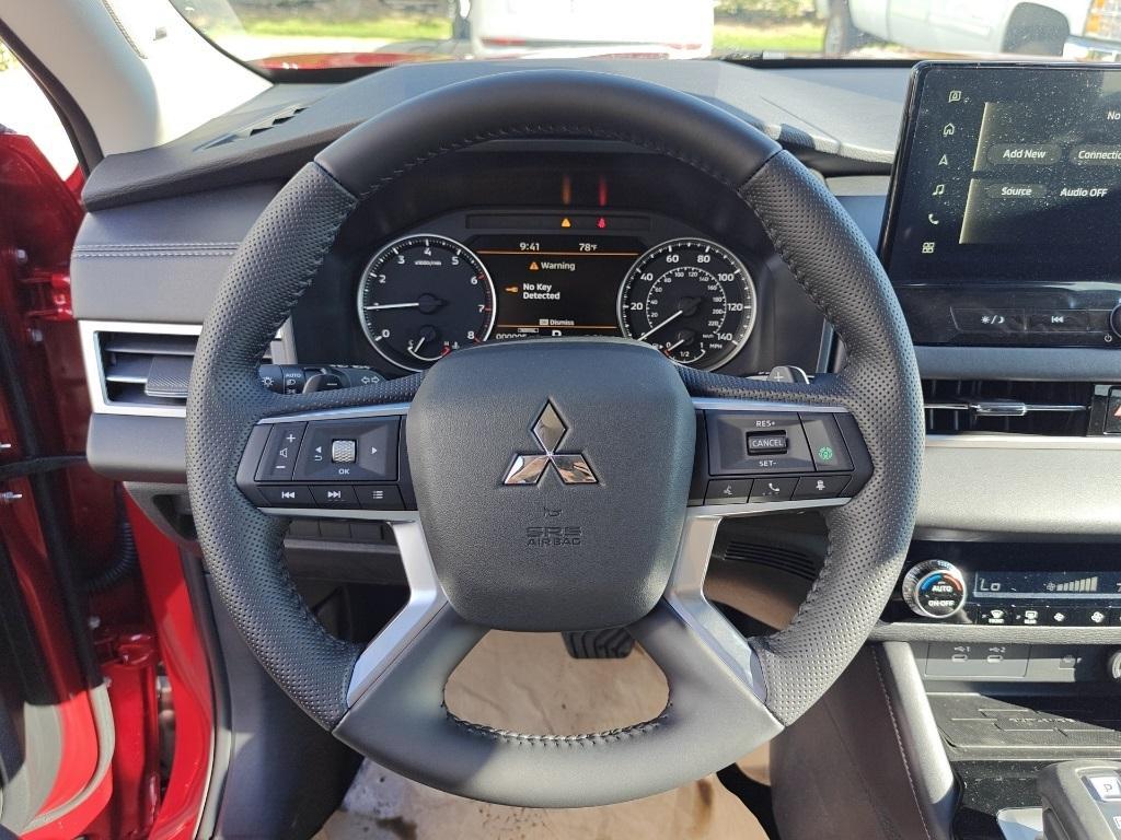 new 2025 Mitsubishi Outlander car, priced at $34,065