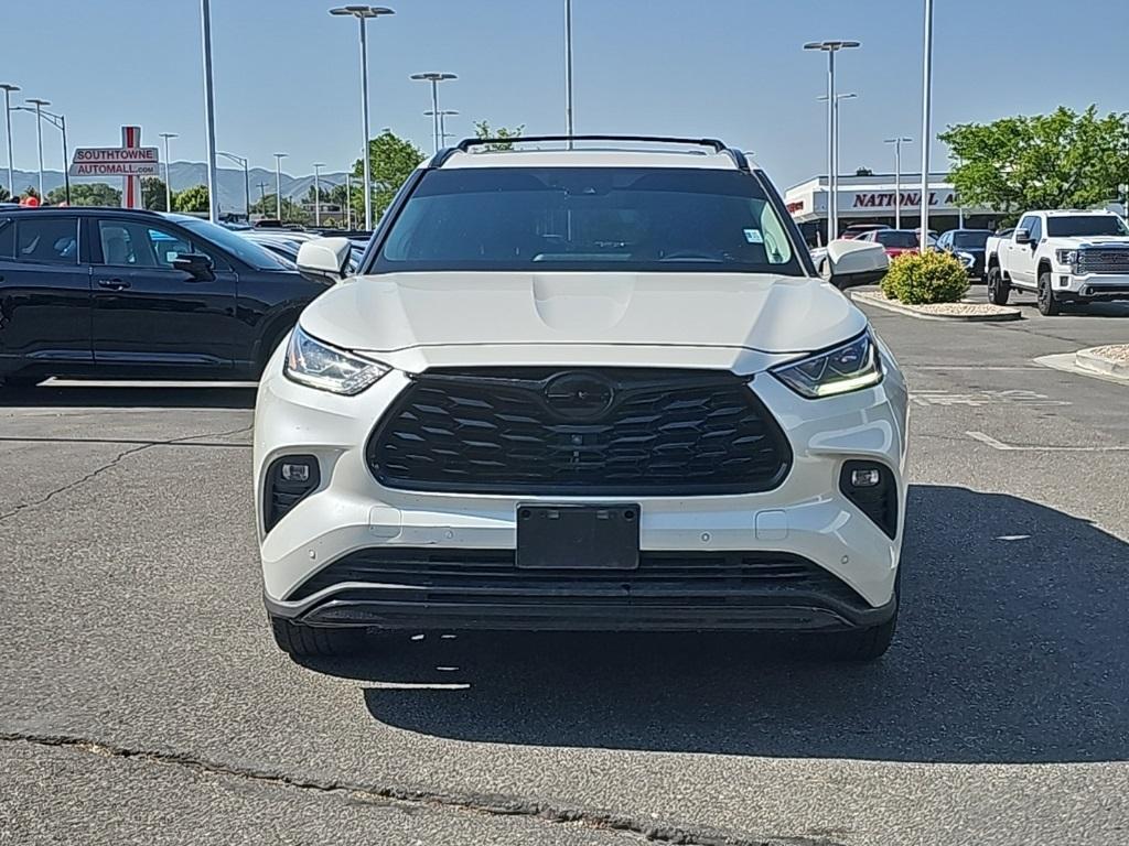 used 2021 Toyota Highlander Hybrid car, priced at $43,044