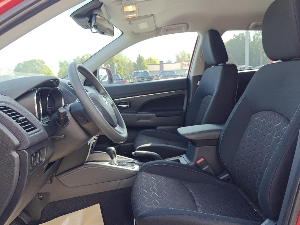 new 2025 Mitsubishi Outlander Sport car, priced at $26,190