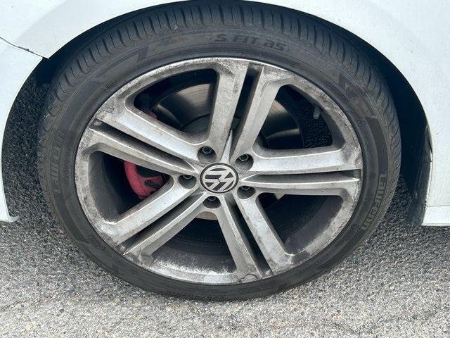 used 2015 Volkswagen Jetta car, priced at $4,000