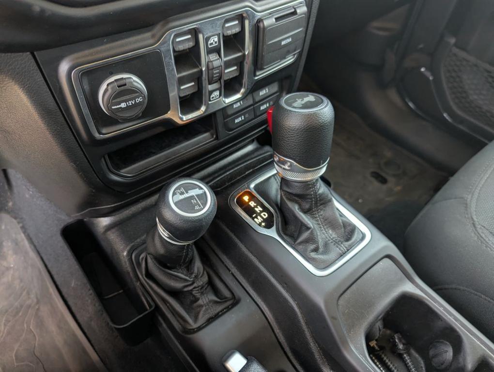 used 2022 Jeep Wrangler Unlimited car, priced at $33,588