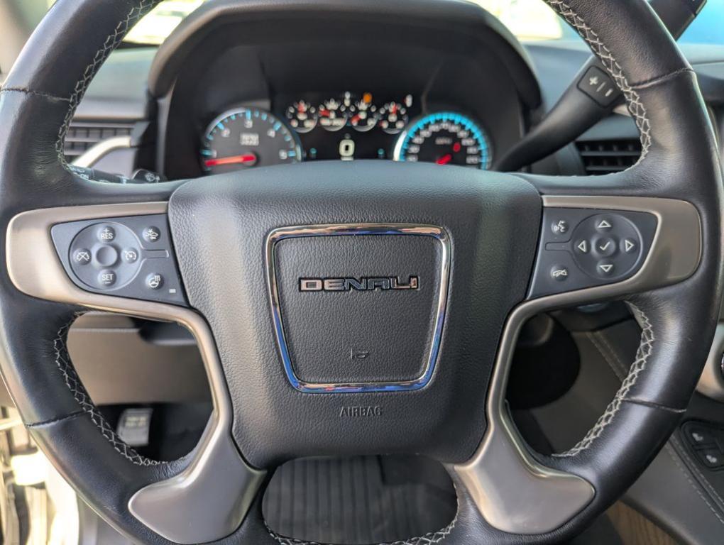 used 2019 GMC Yukon car, priced at $39,588