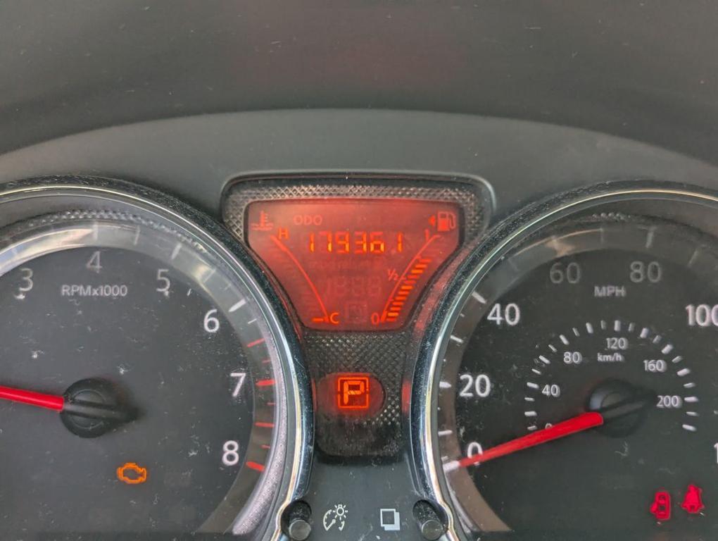 used 2015 Nissan Versa Note car, priced at $2,988