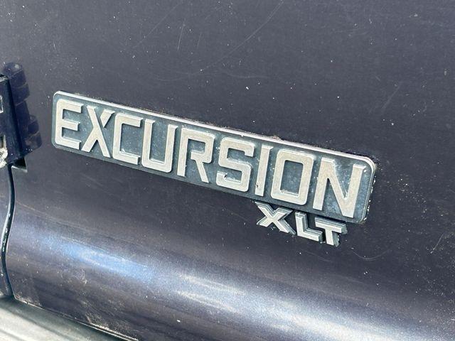 used 2001 Ford Excursion car, priced at $3,999